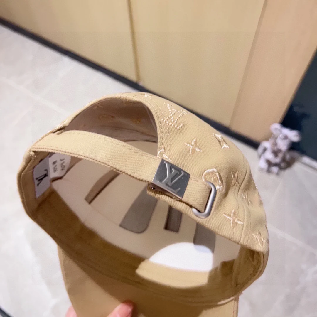 Новая бейсболка LV 2023 с вышитой монограммой, желтая.