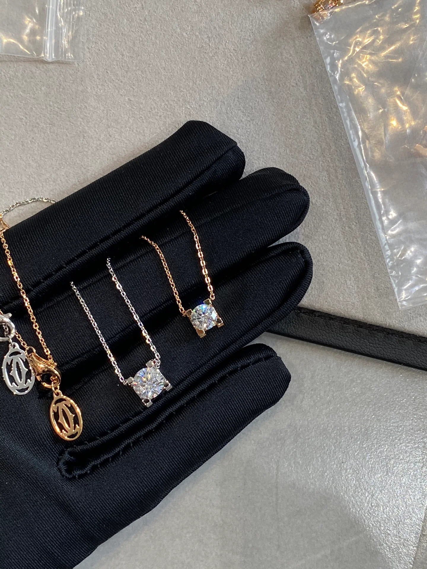 Cartier - Колье с бриллиантами в форме рога - 60 пунктов - 1 карат