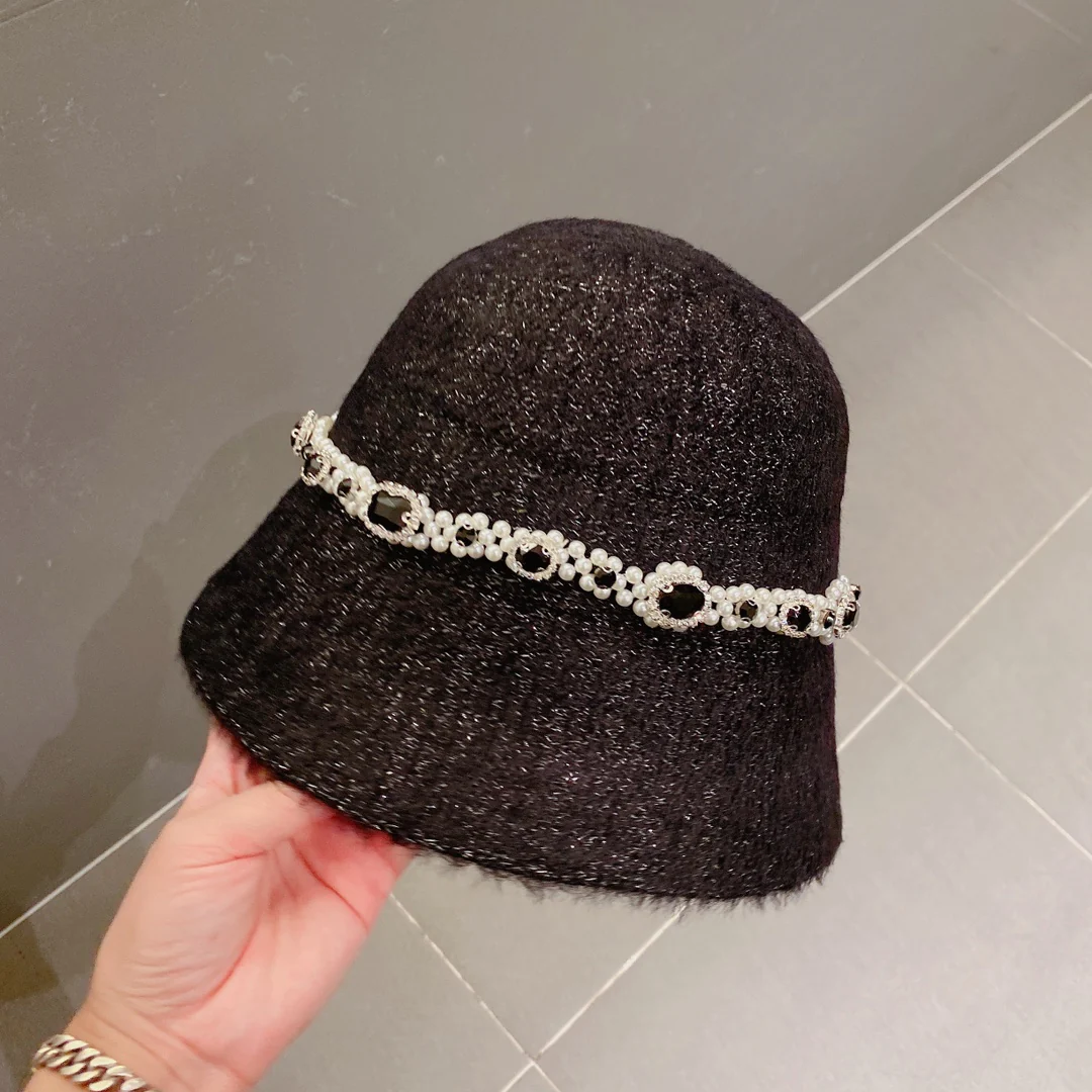 Miu Miu - Маленькая жемчужная рыбацкая шляпа - Черная