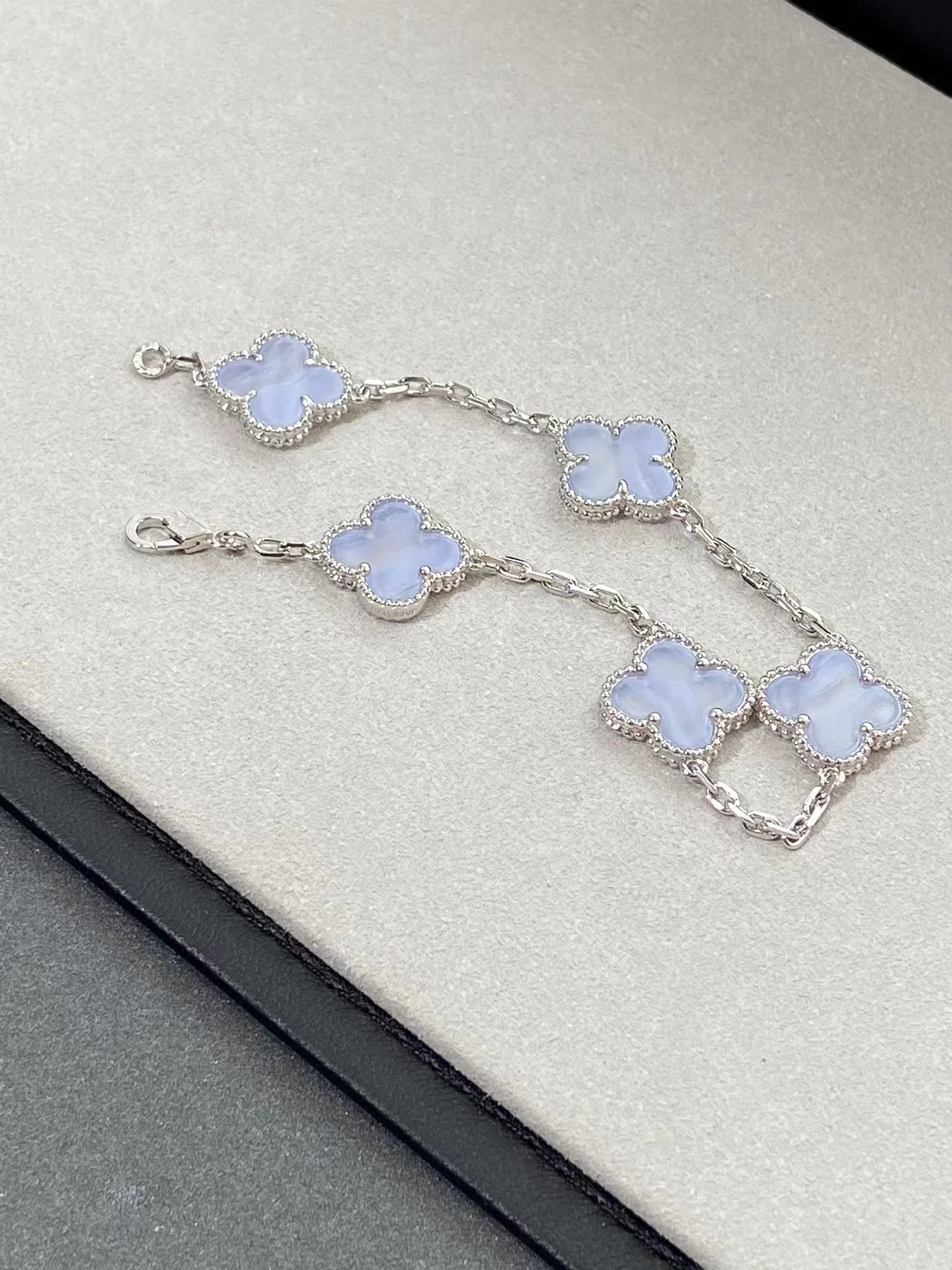 Van Vek - Браслет 030