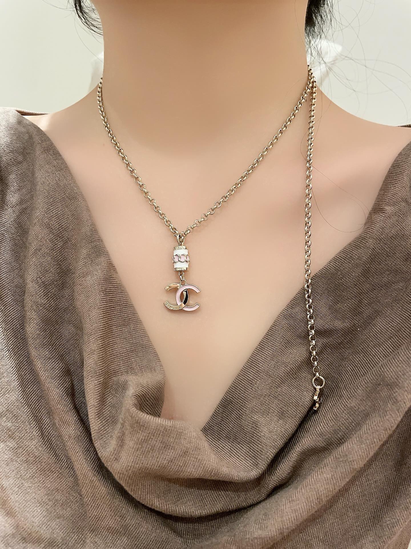 Колье Chanel 549