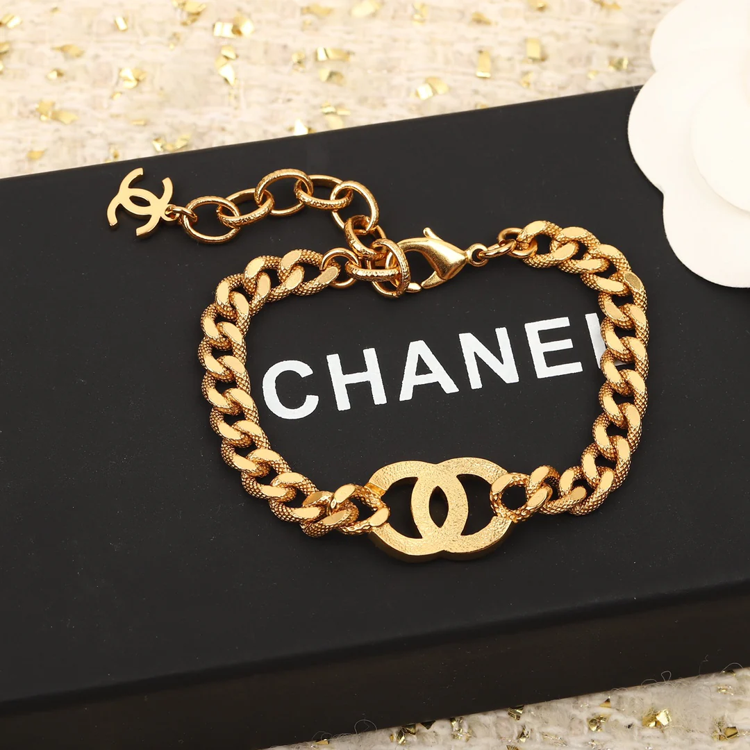 Chanel - Колье 534