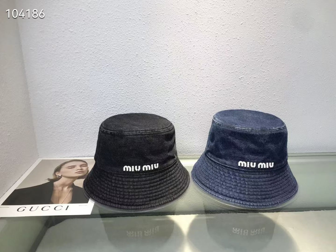 Miu Miu - Выстиранная рыбацкая шляпа