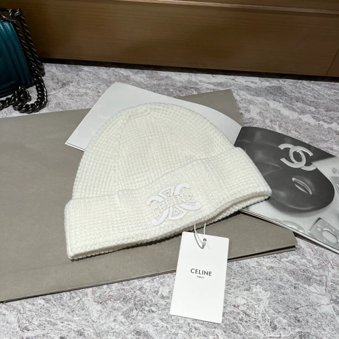 Вязаная шапка Celine - 1