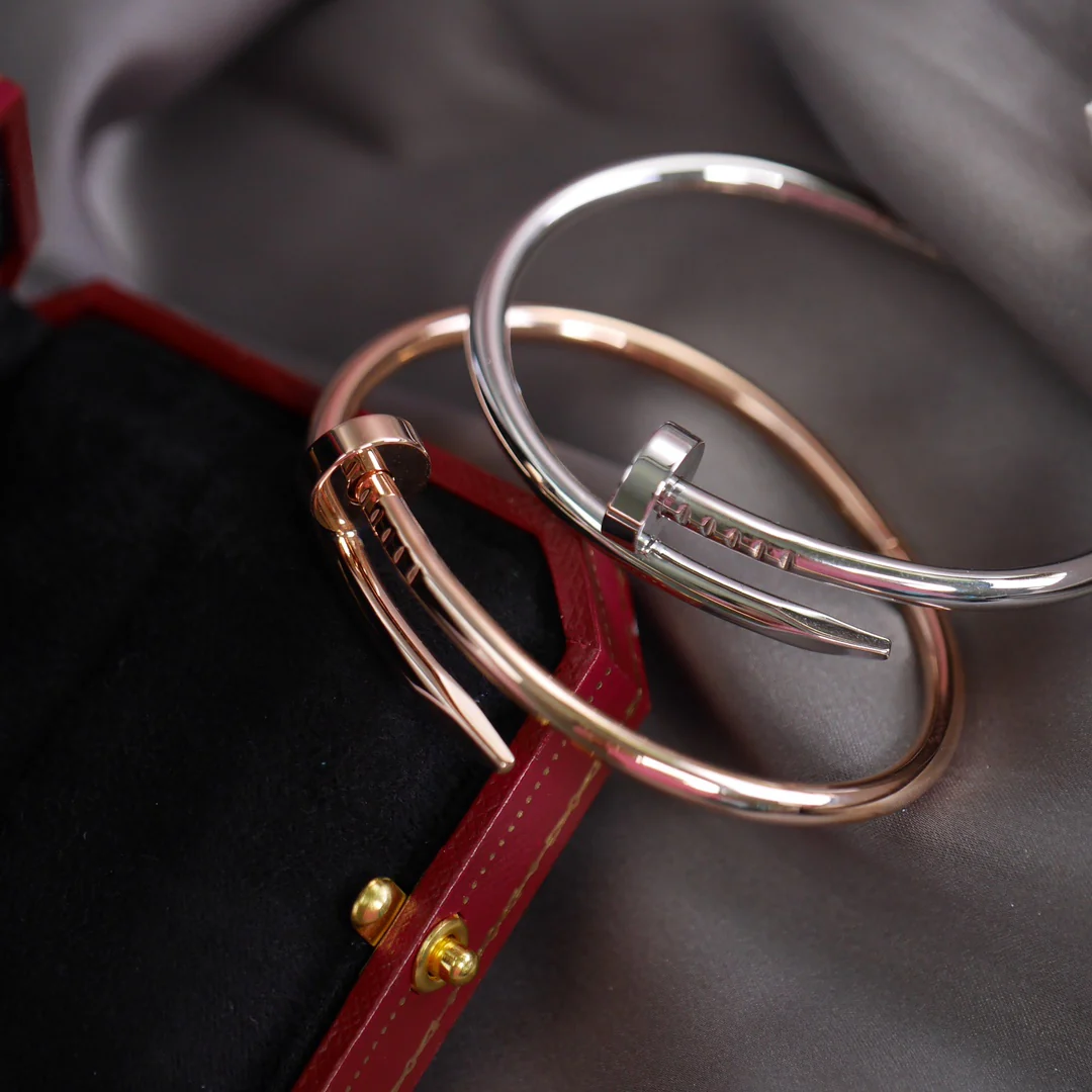 Cartier - Браслет из гвоздей