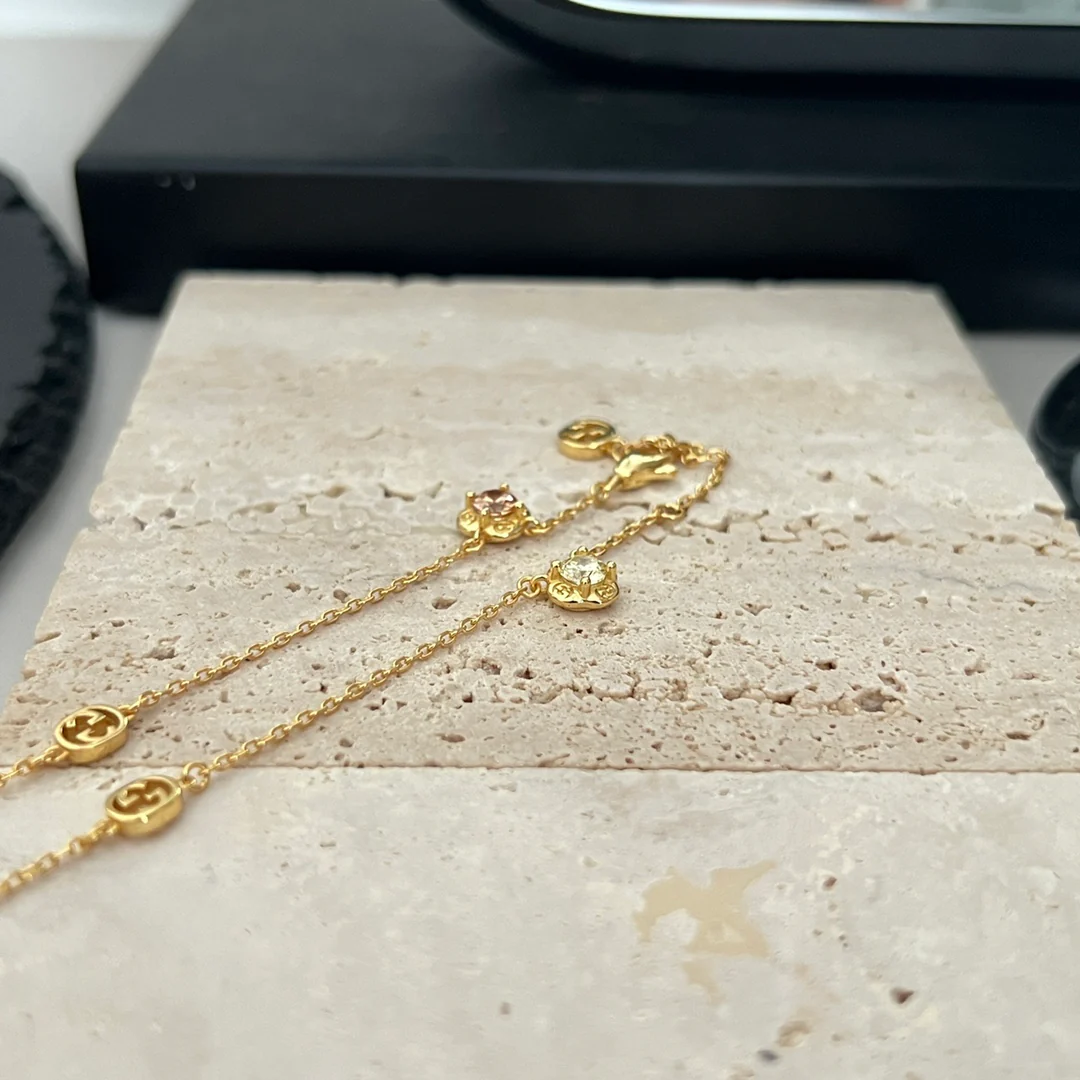 Gucci - Колье 046