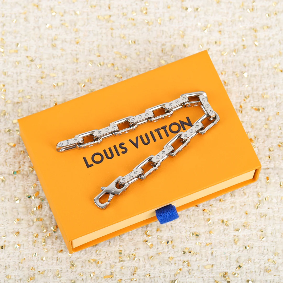 Браслет LV - 13