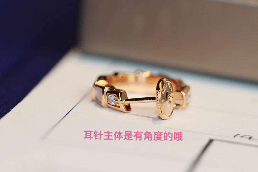 Серьги Bvlgari 037