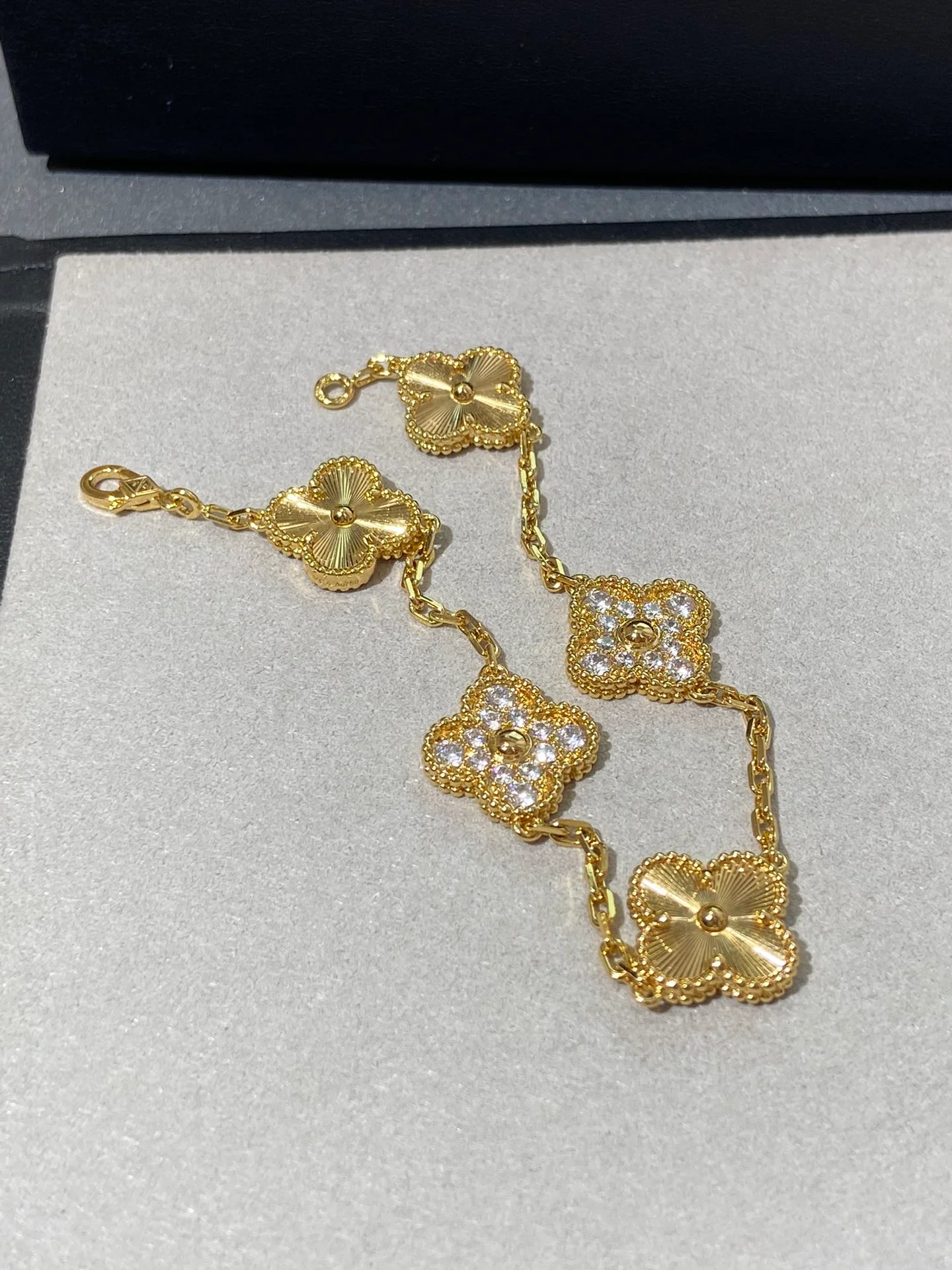 Van Vek - Браслет 036