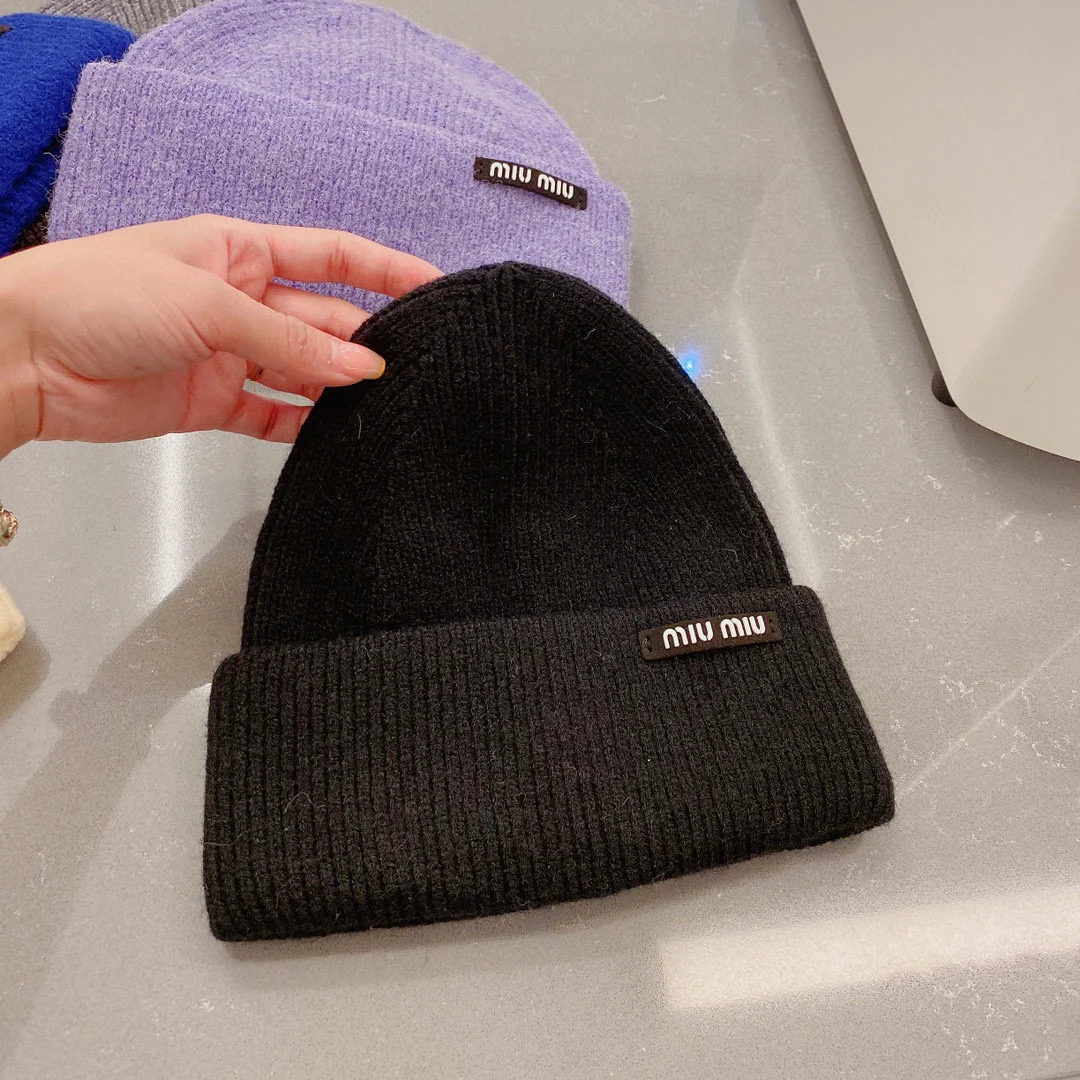 Вязаная шапка Miu Miu - Унисекс - Черная