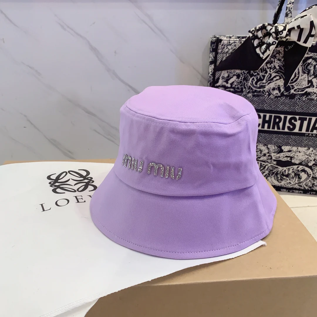 Miu Miu - Рыбацкая шляпа с ромбовидным рисунком в виде букв