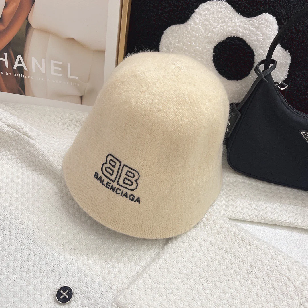 Balenciaga - Шерстяная панама