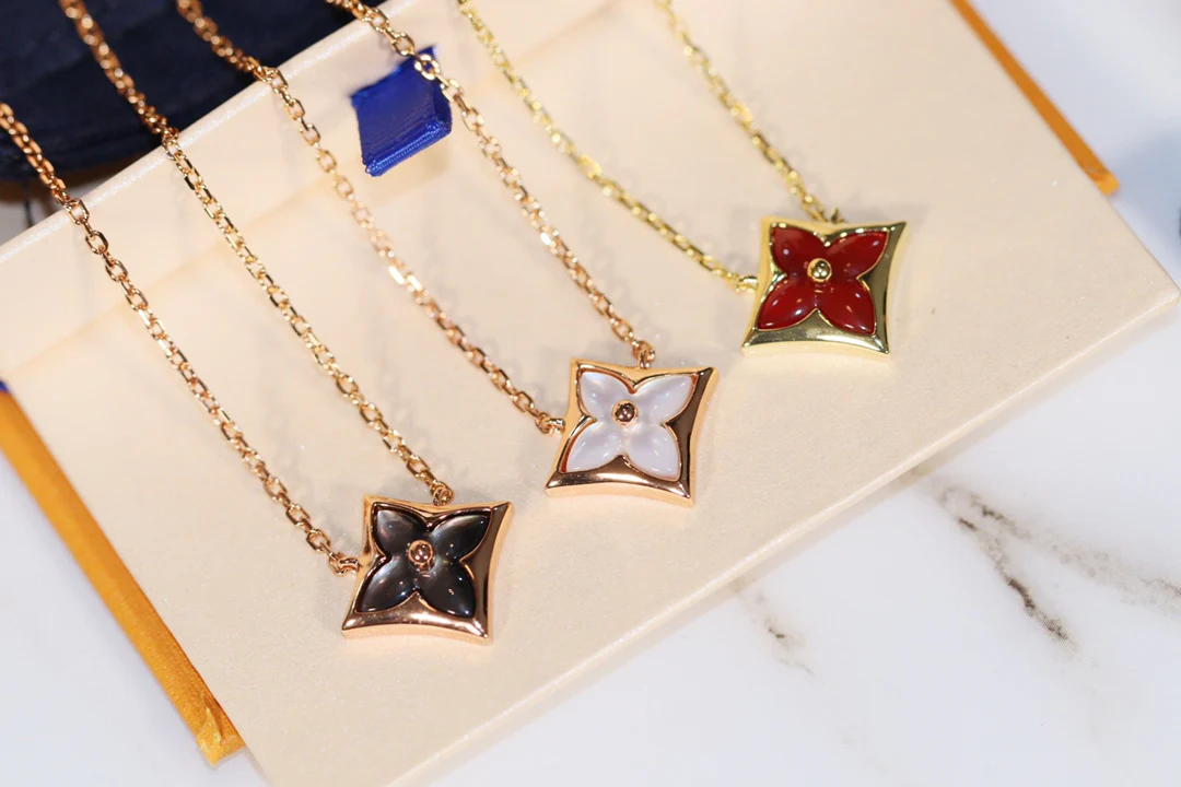 LV-Ожерелье 095