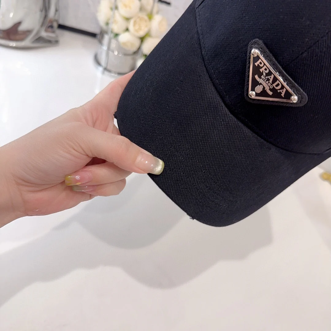 Prada - Хлопковая кепка - Черная