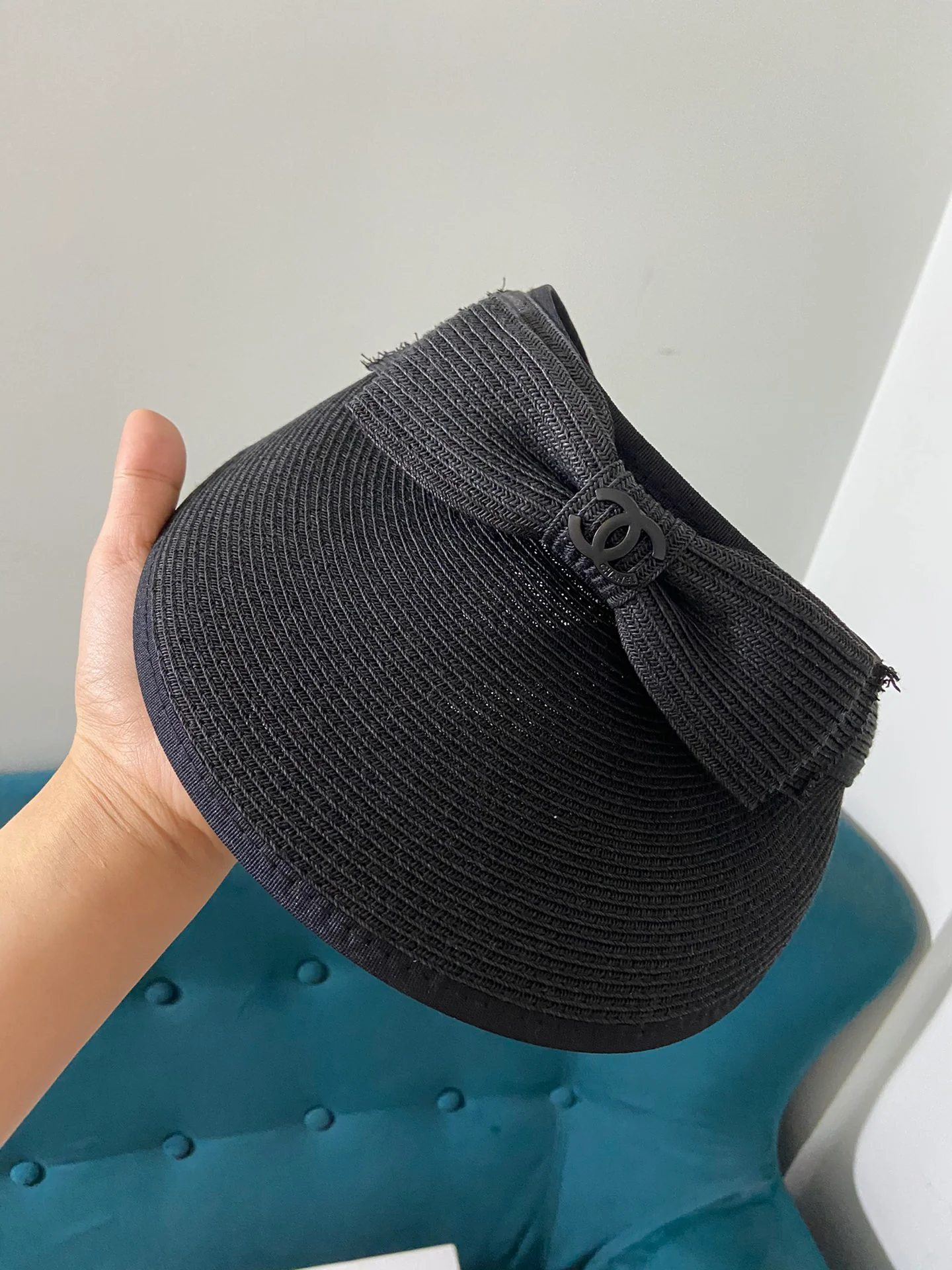 Пляжная шляпа Chanel с плетеным бантом - идеально подходит для пляжа - 1