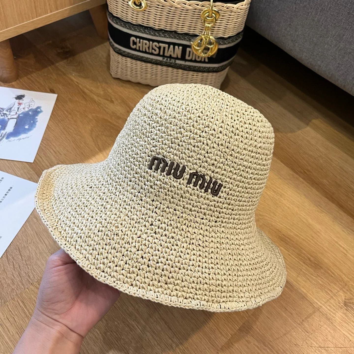 Miu Miu - Плетеная соломенная шляпа - 1