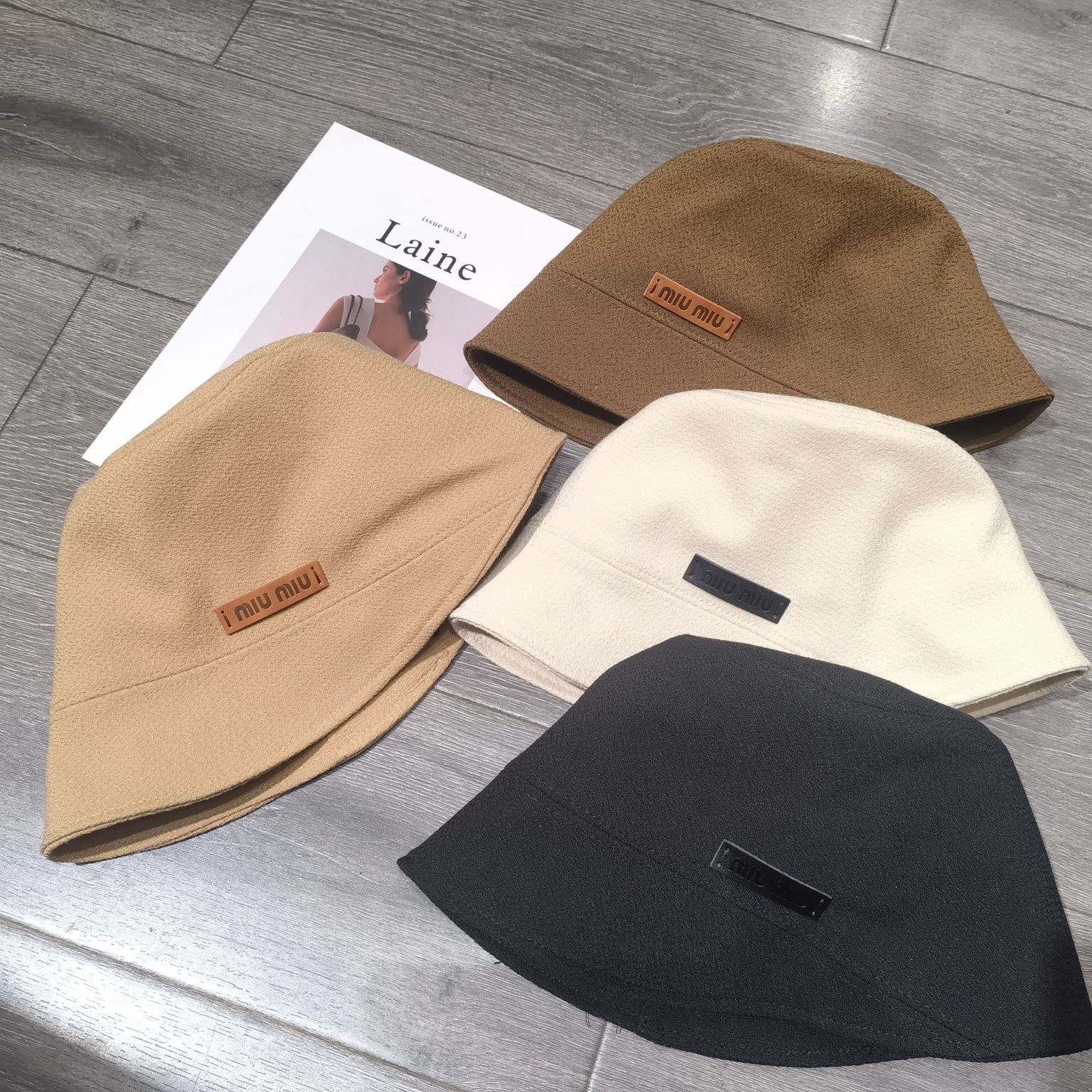 Miu Miu - Новинка осени 2023 - Панама неправильной формы