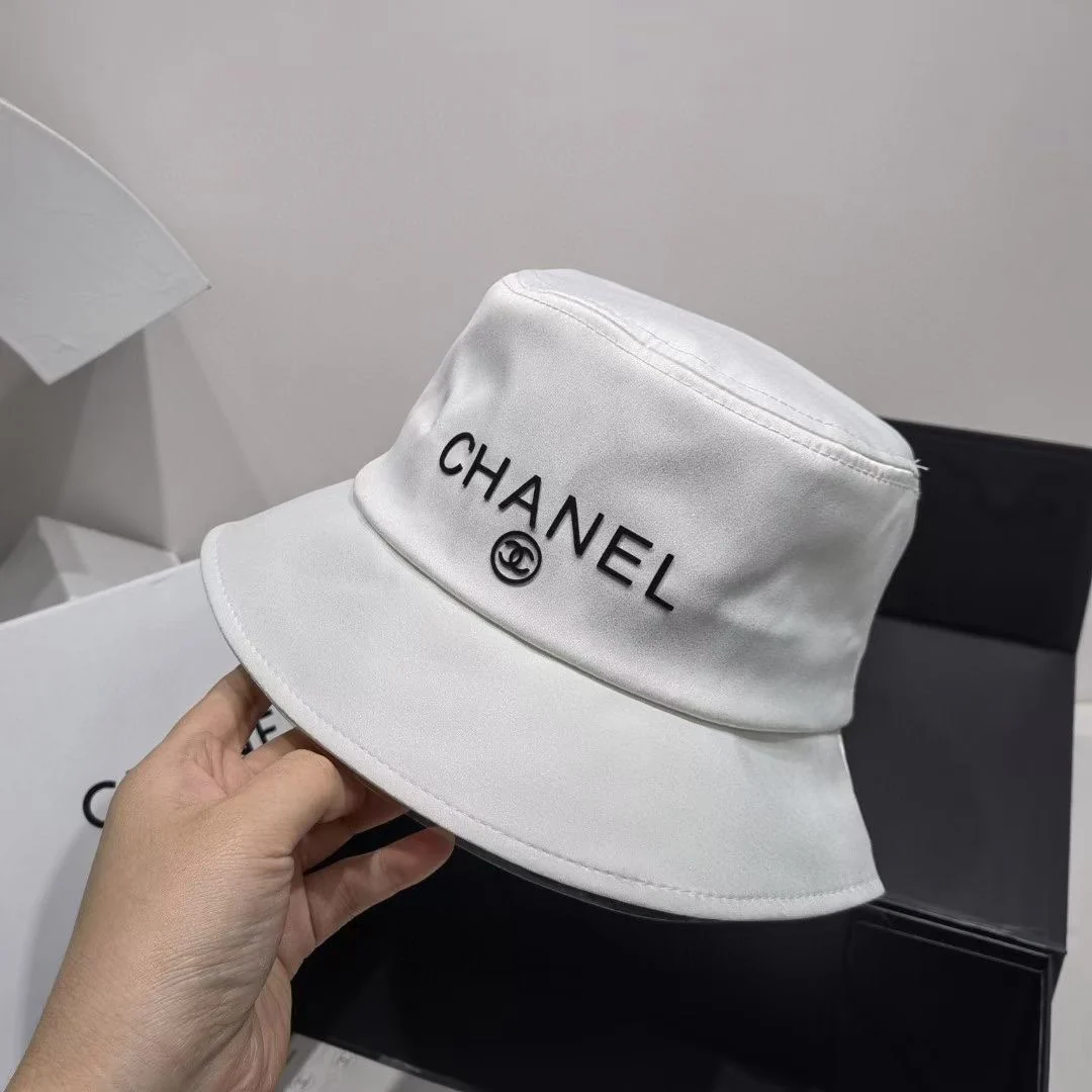 Новая рыбацкая шляпа Chanel 2022 года - 2