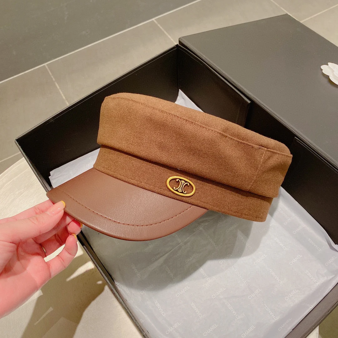 Celine - Бейсболка - Коричневая