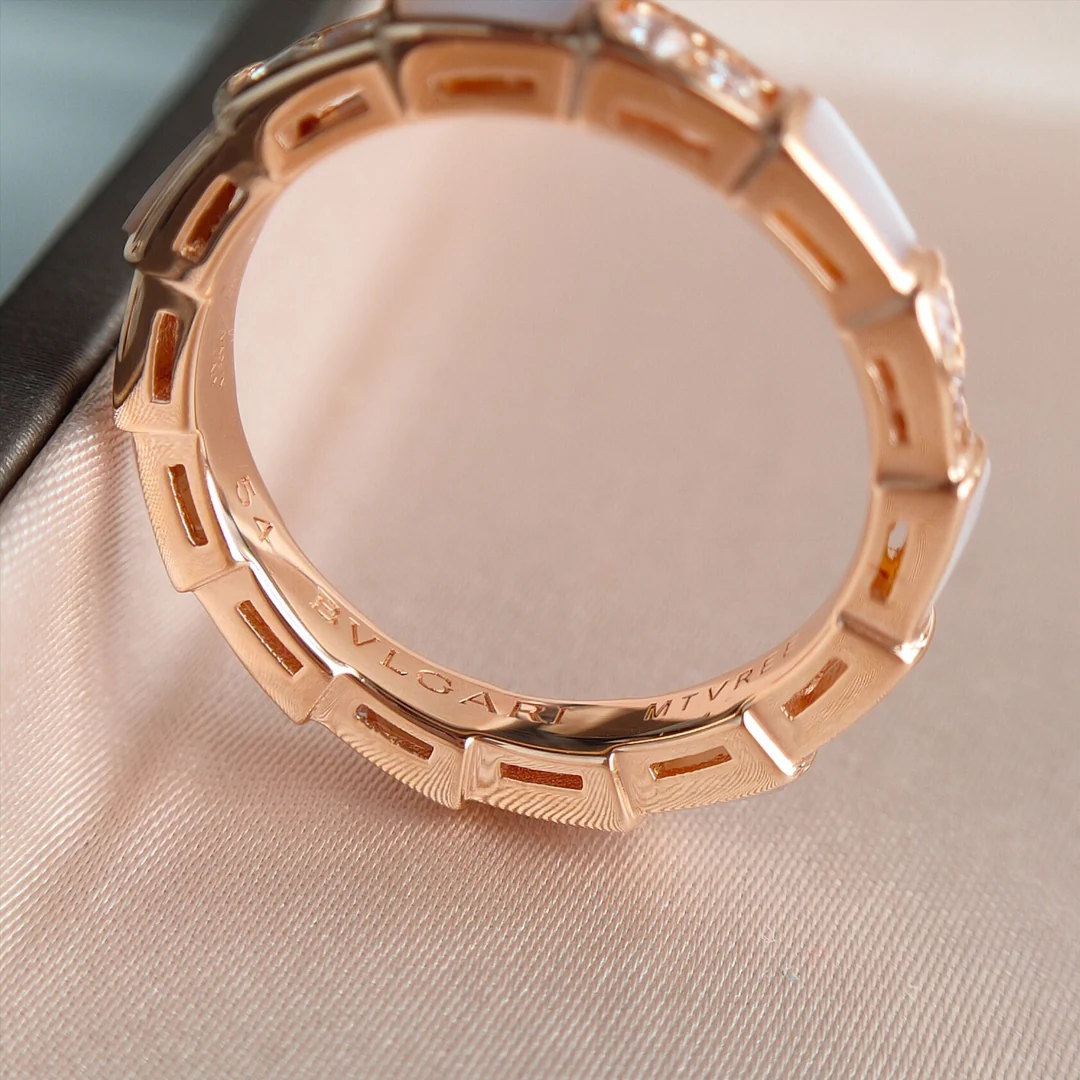 Кольцо Bvlgari 030