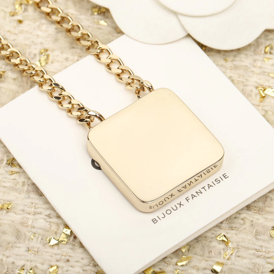 Колье Chanel 526