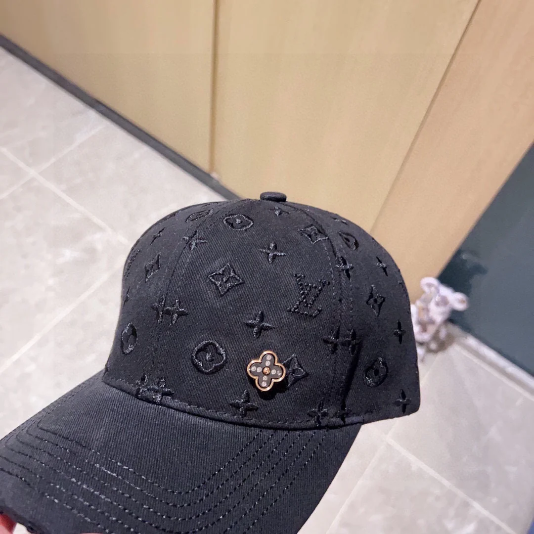 Новая бейсболка LV 2023 с вышитой монограммой, черная.