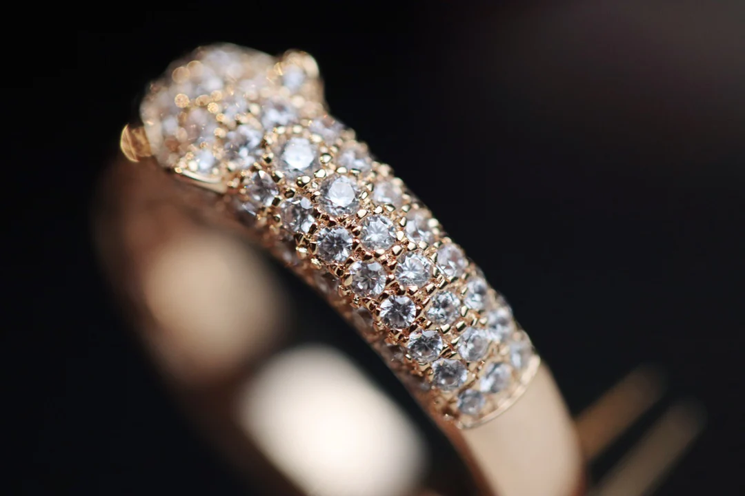 Кольцо Cartier - розовое золото 007