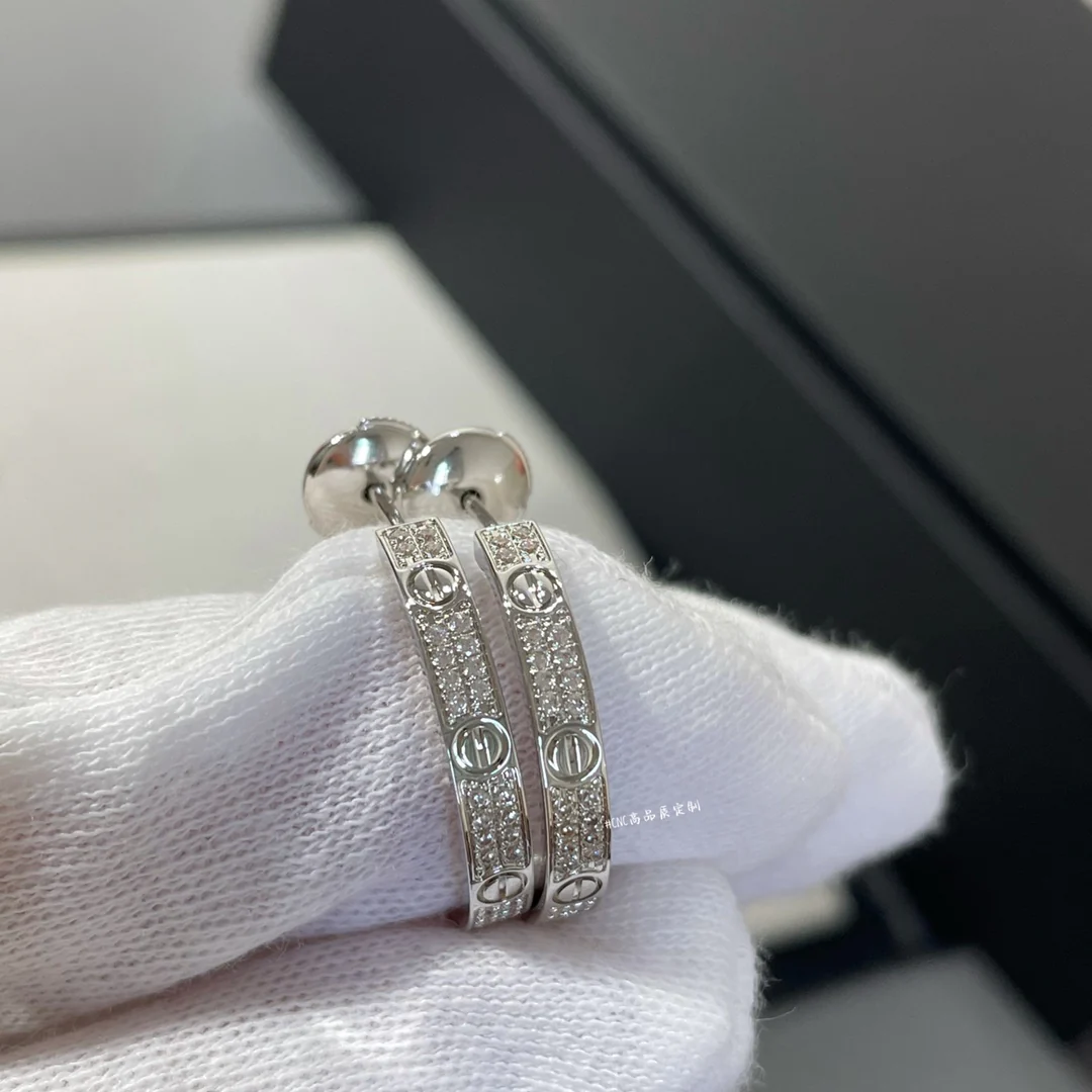 Серьги Cartier 050