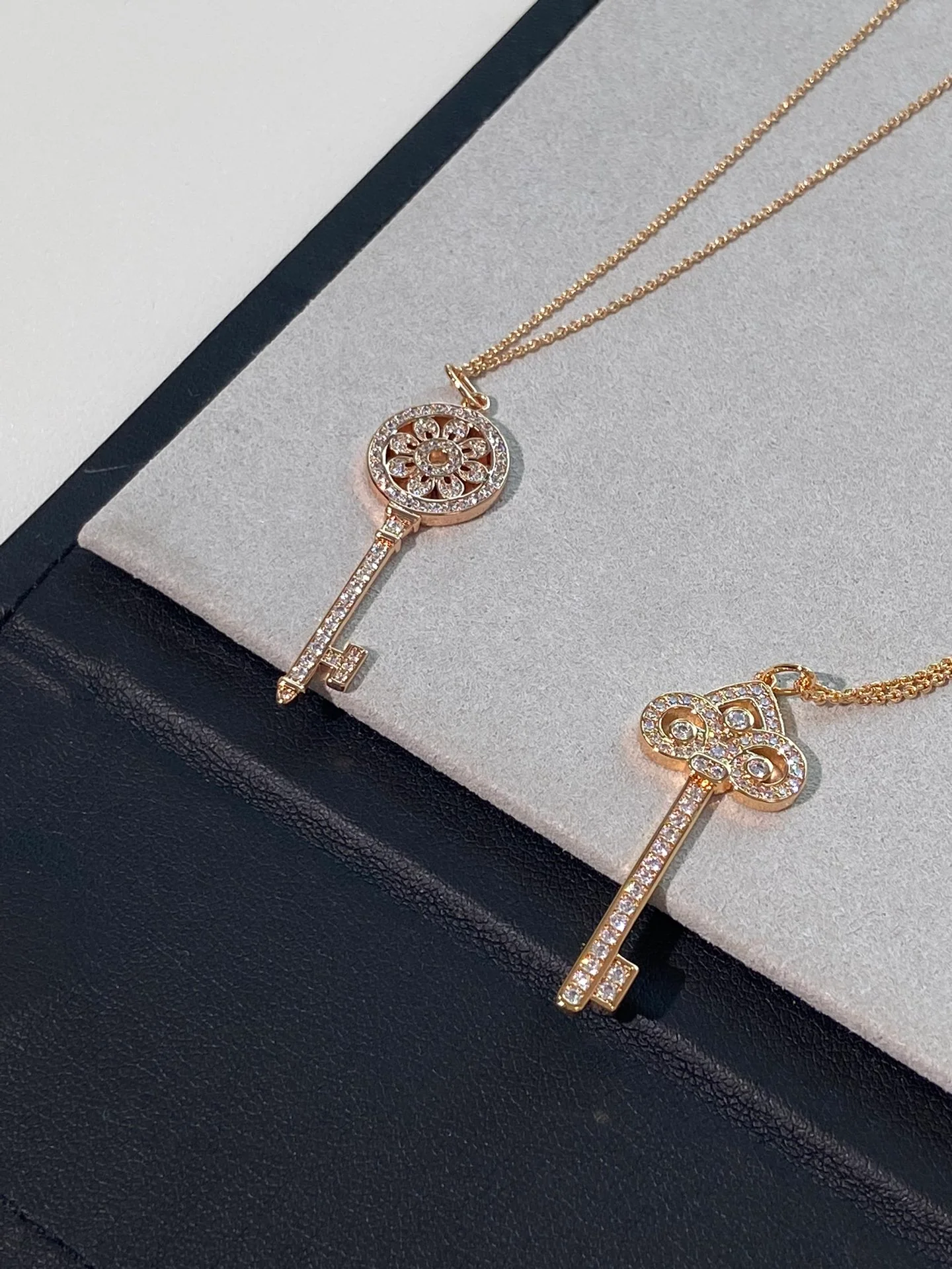 Колье Tiffany 064