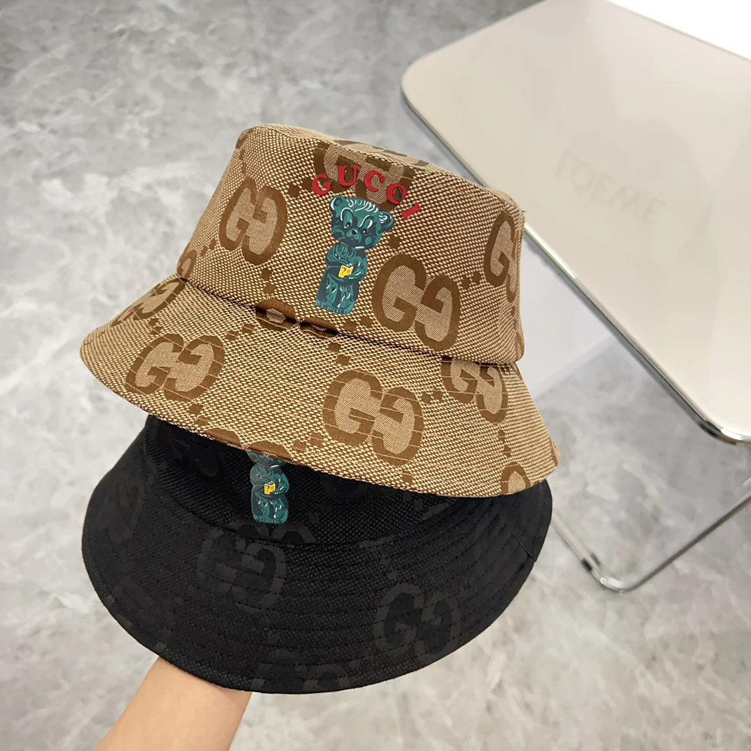 Панама Gucci с рисунком медведя - черная