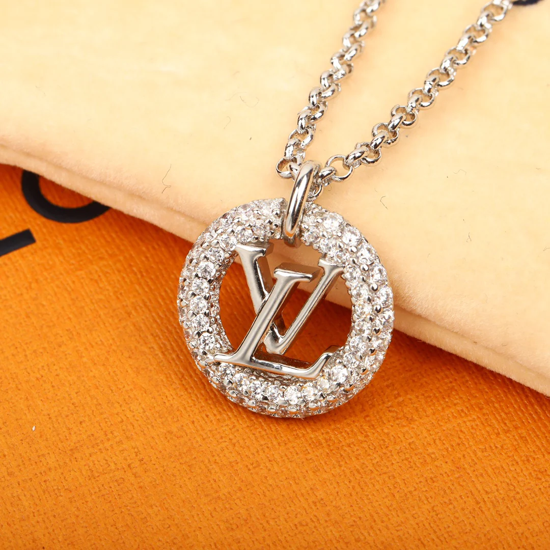 LV-Ожерелье 047