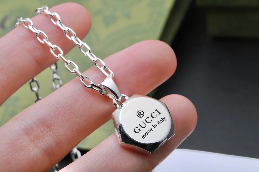 Gucci - Колье 072