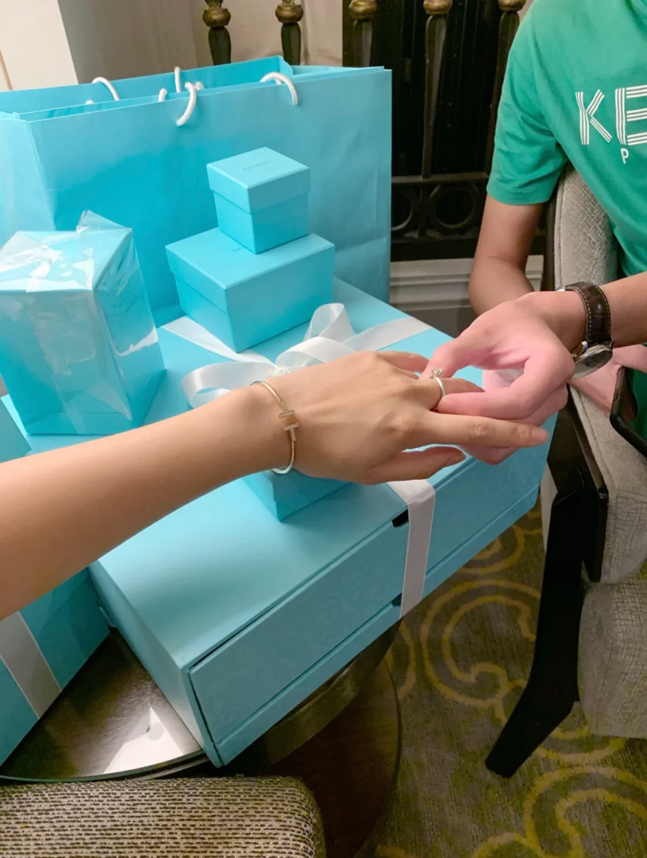 Браслет Tiffany 025 с двойной буквой Т и бриллиантами