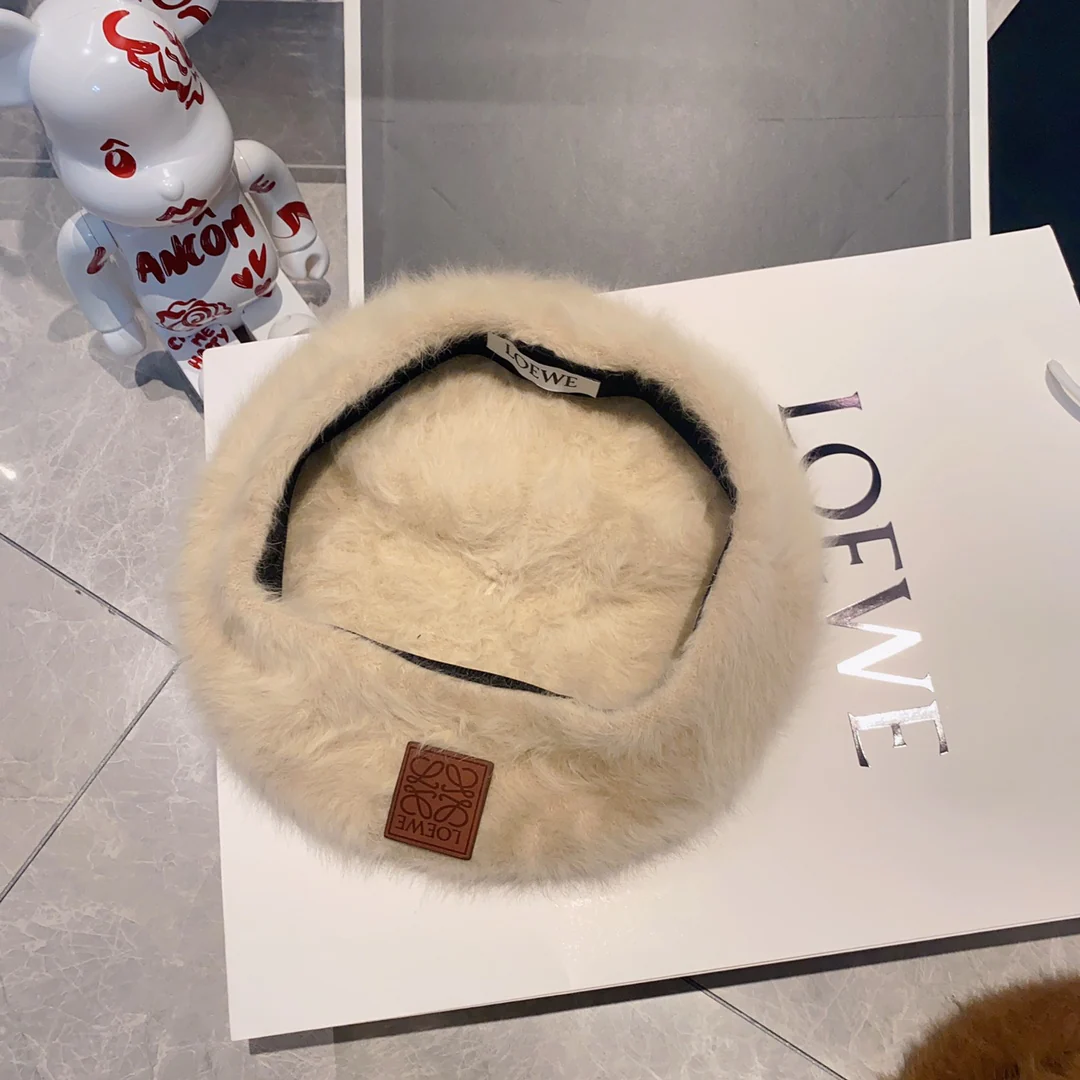 Лолвей - Берет из кроличьей флиса