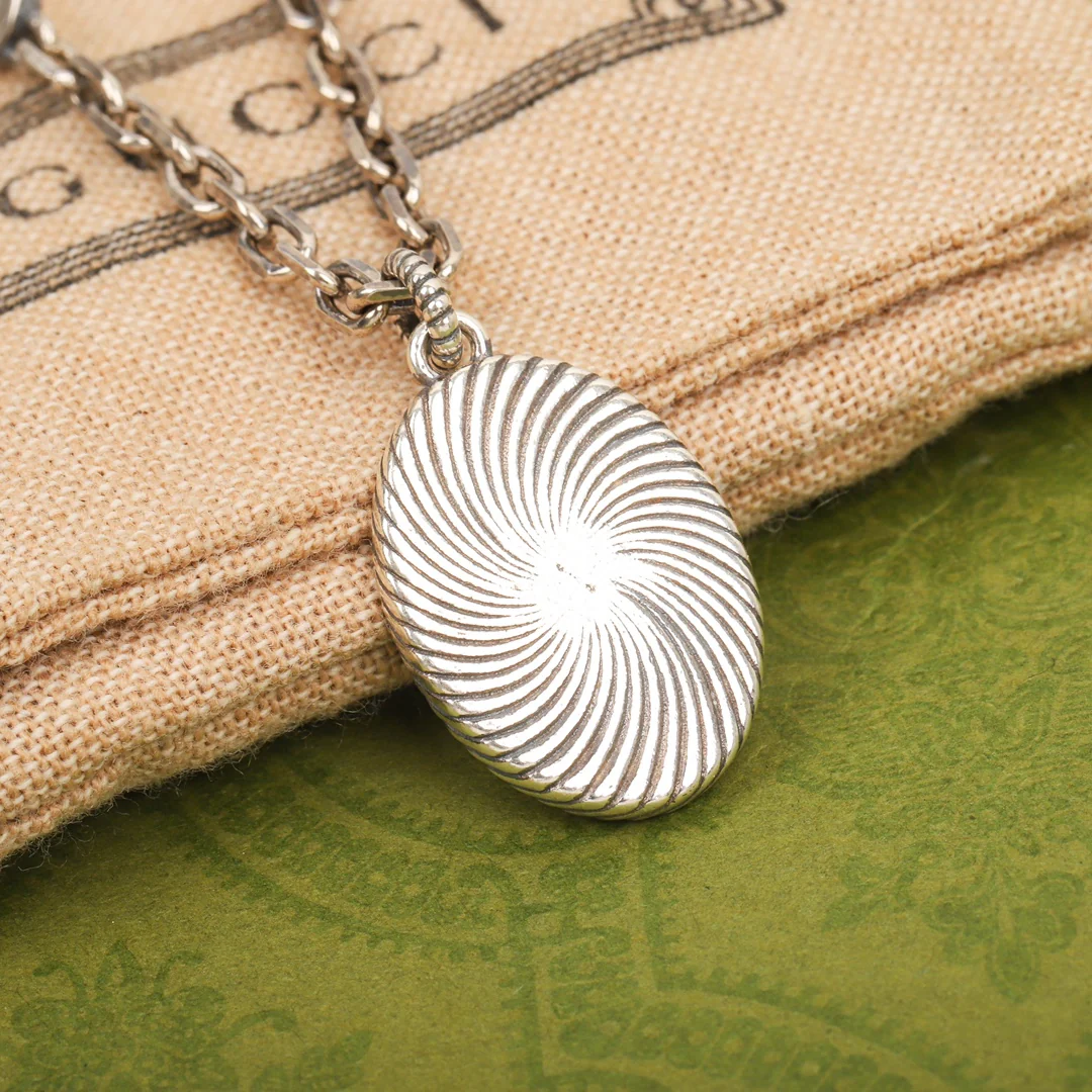 Gucci - Колье 012