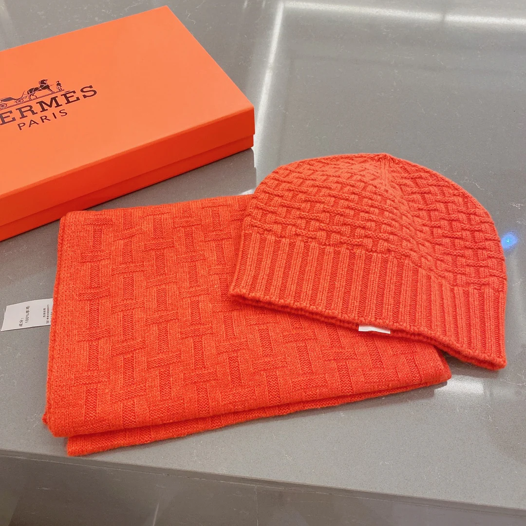 Шерстяная шляпа Hermes - оранжево-красная
