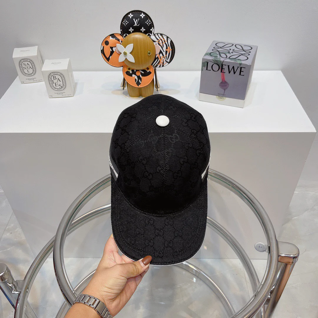 Gucci - Новая бейсболка с вышитой двойной буквой G - Черная