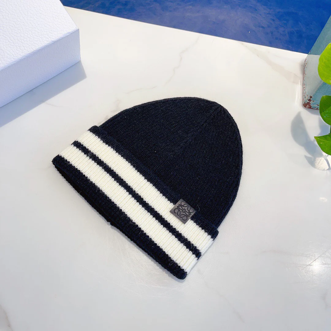 Lolwei - Шерстяная шапка - В стиле Бай Цзинтин - Унисекс - Черная