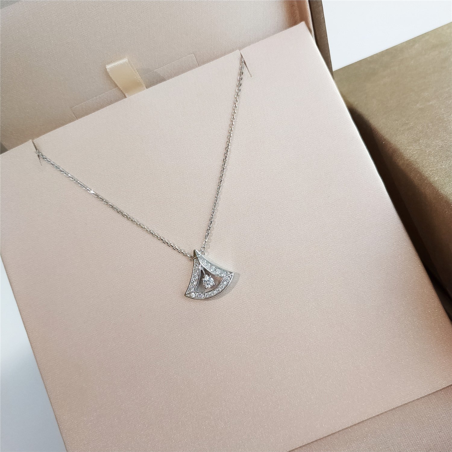 Колье Bvlgari - 74