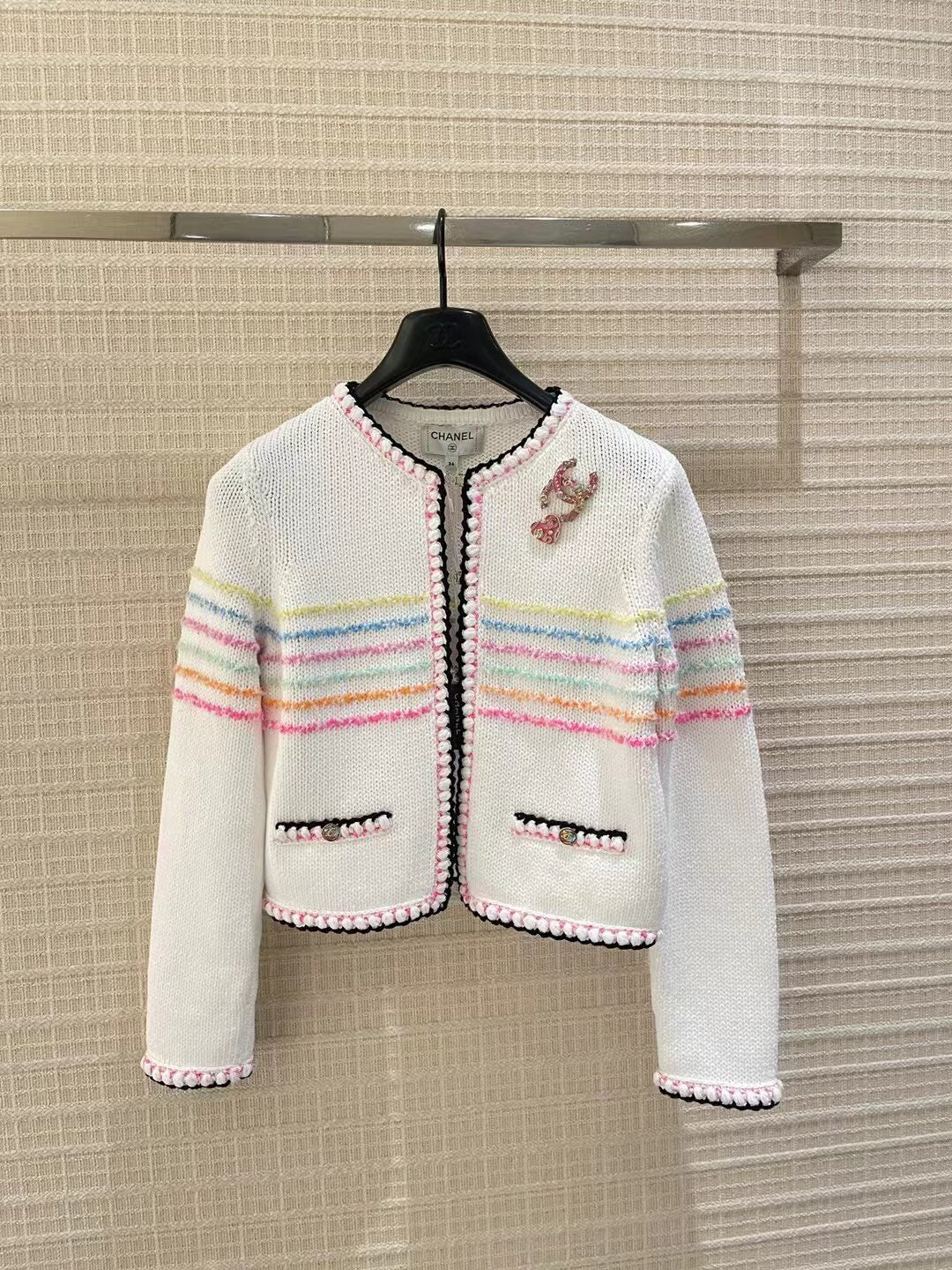 Брошь Chanel 153