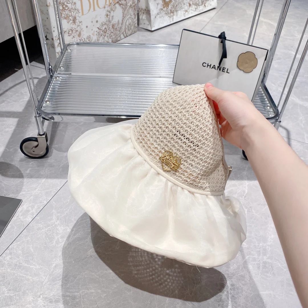 Новинки коллекции LV Весна/Лето 2023 - Соломенная шляпа - Козырек - Солнцезащитная шляпа