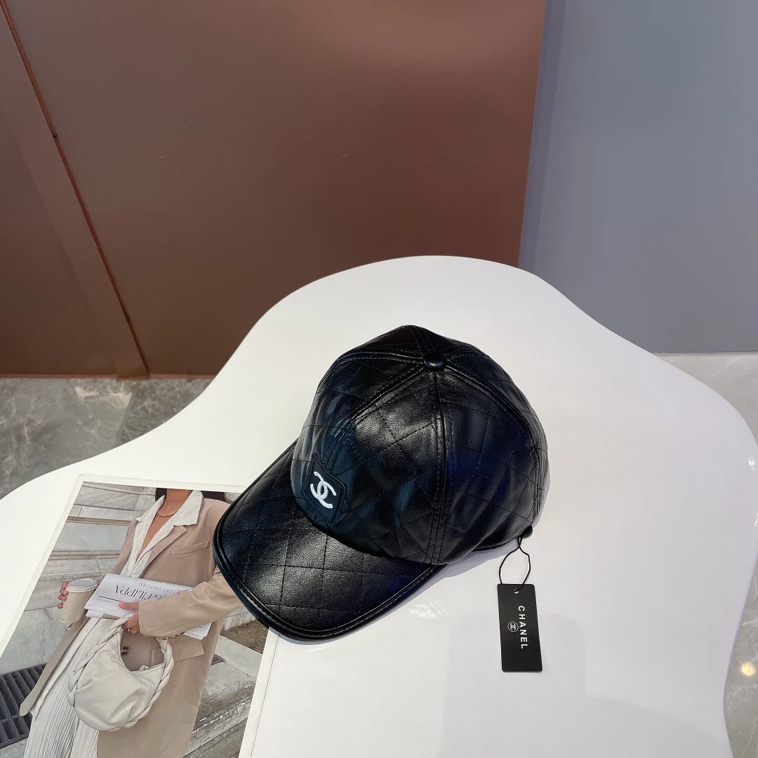 Chanel - Кожаная бейсболка