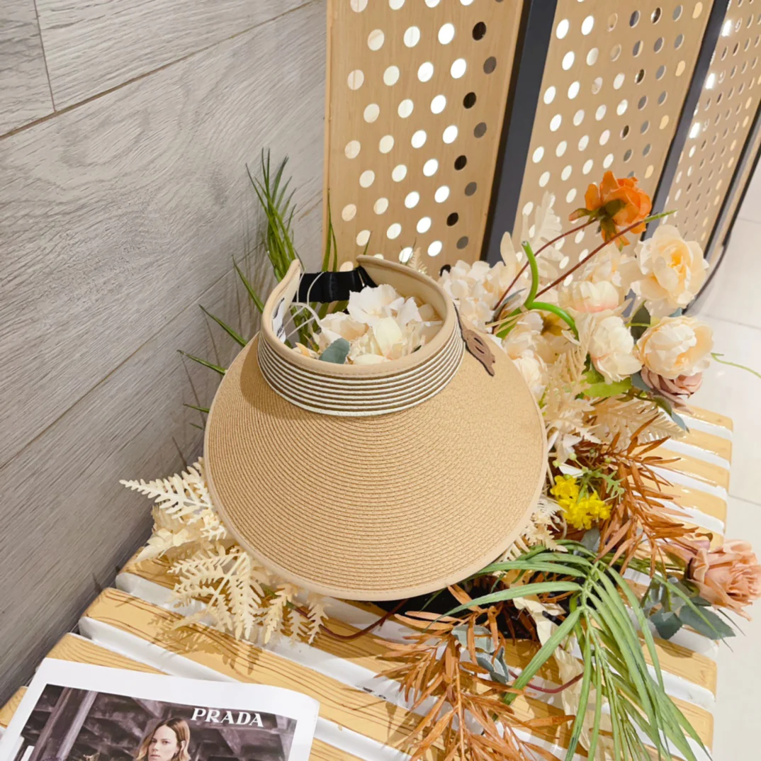 Burberry - Новая плетеная солнцезащитная шляпа - цвет хаки