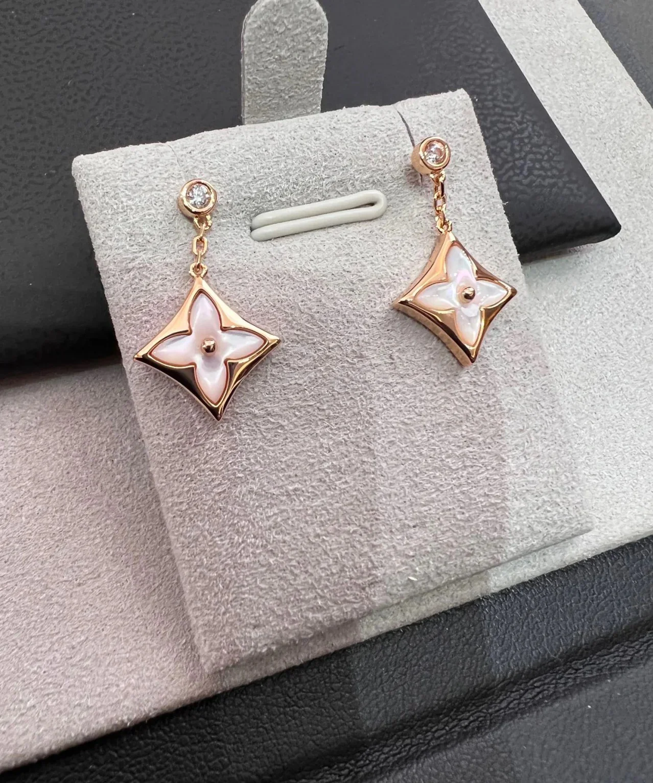 LV - Серьги 040