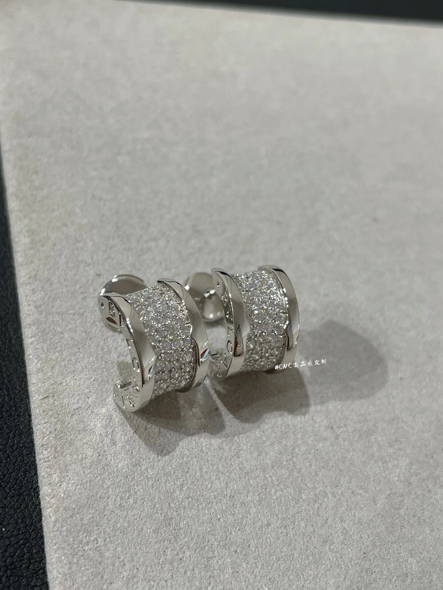 Серьги Bvlgari 014