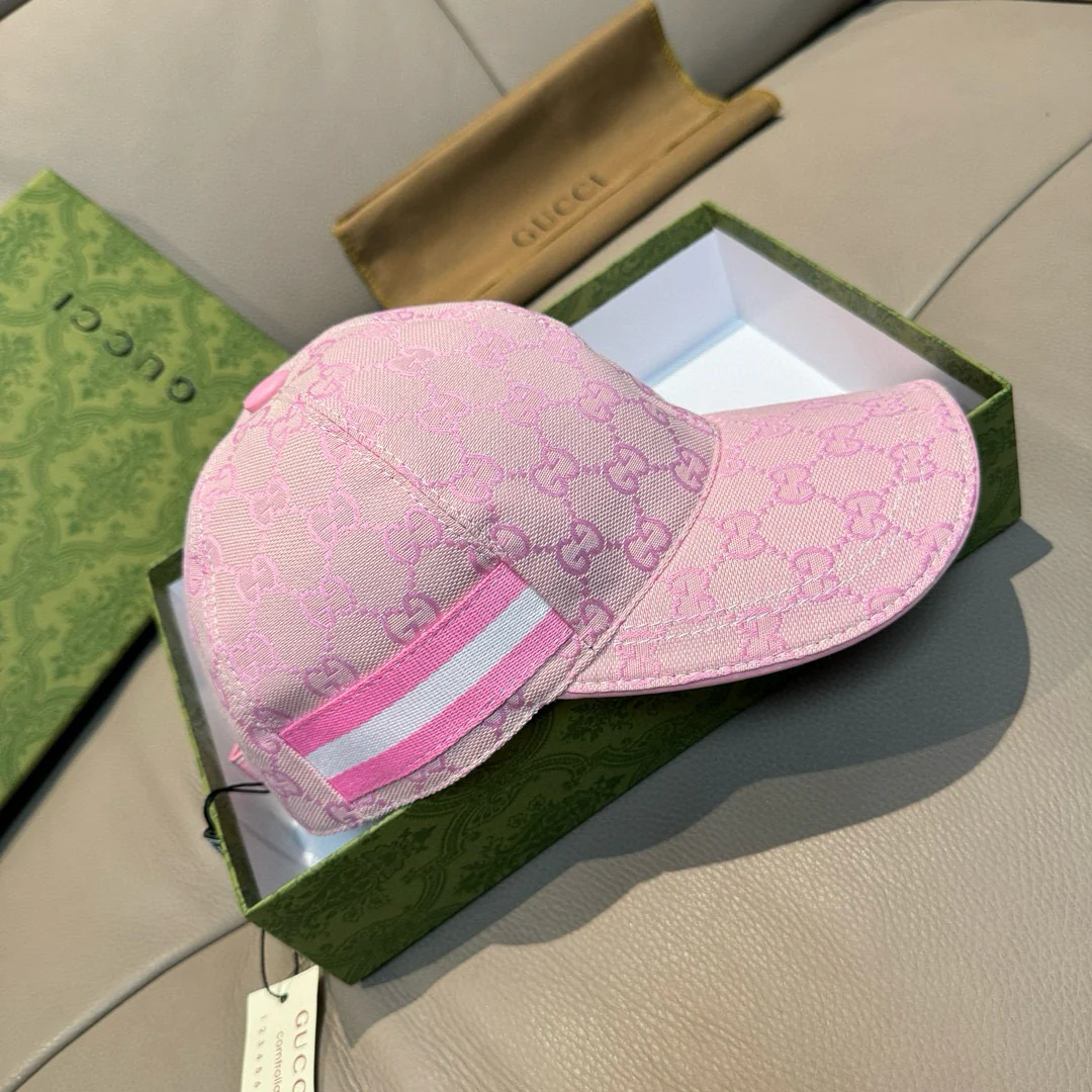 Регулируемая бейсболка Gucci - розовая