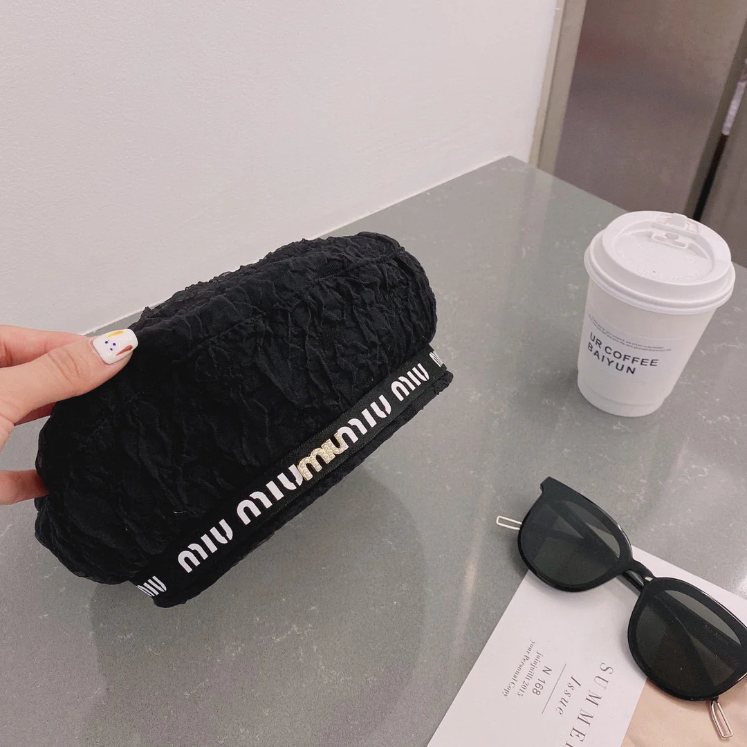 Сетчатый берет Miu Miu - черный