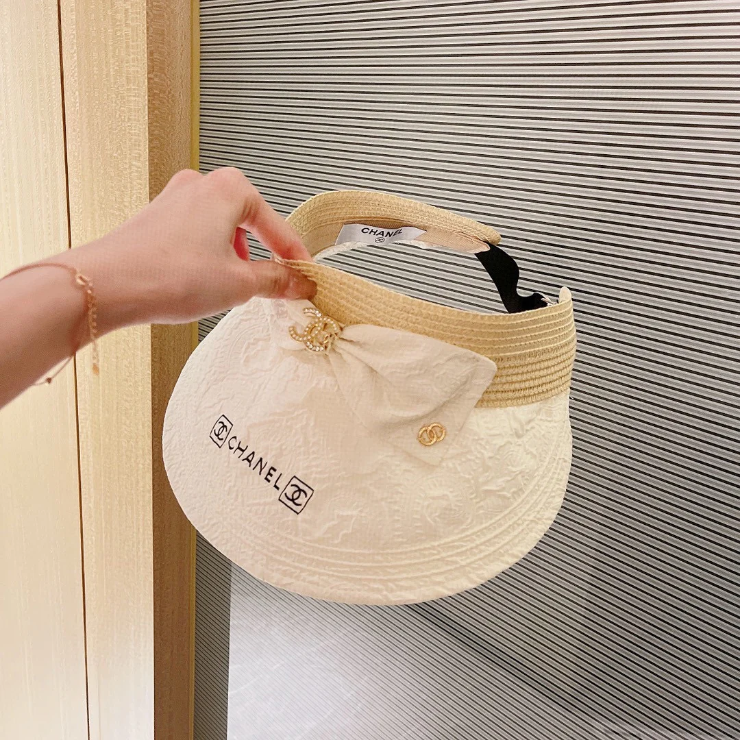 Chanel - Новая солнцезащитная шляпа