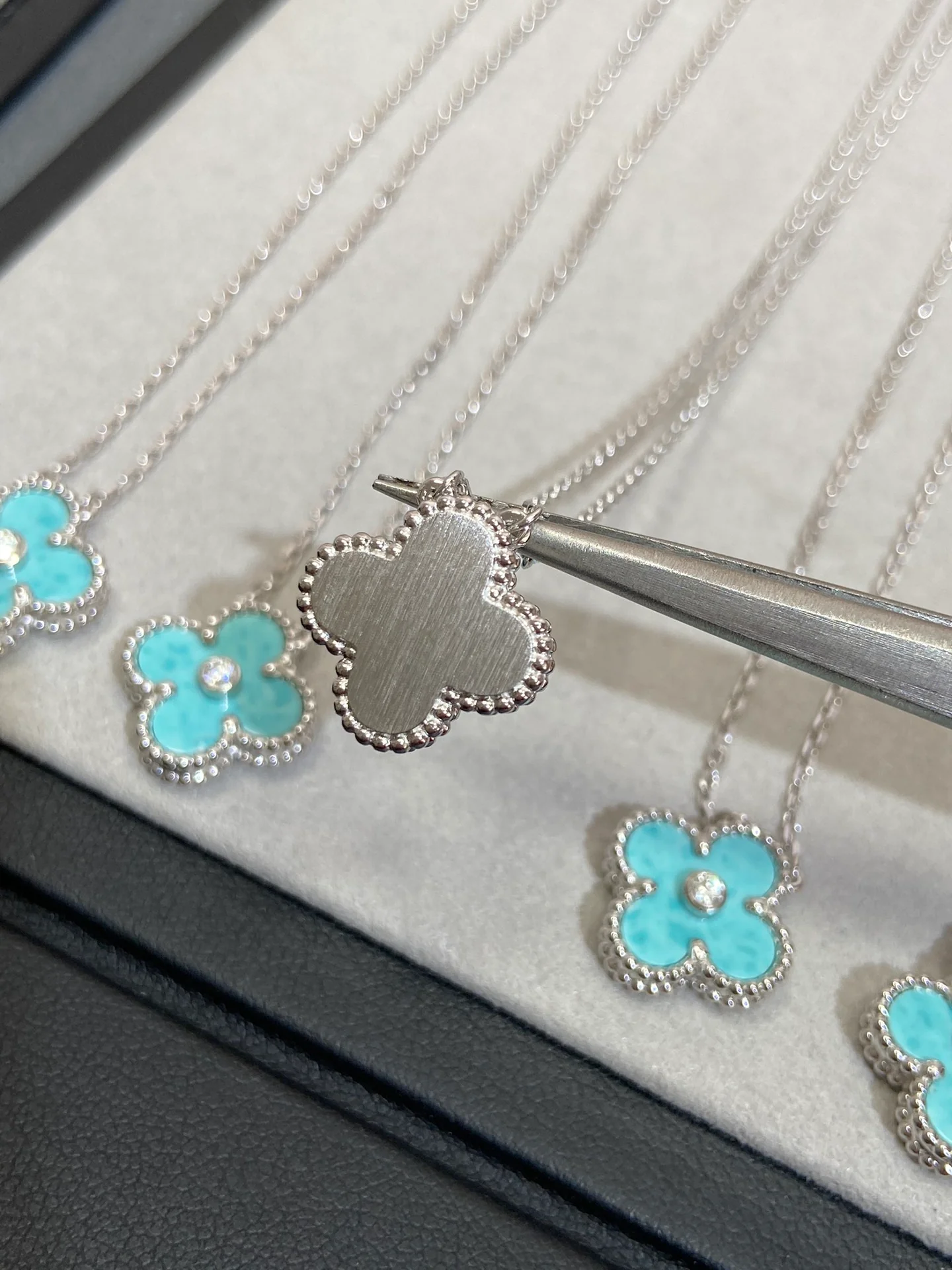 Van Ville - Колье 134