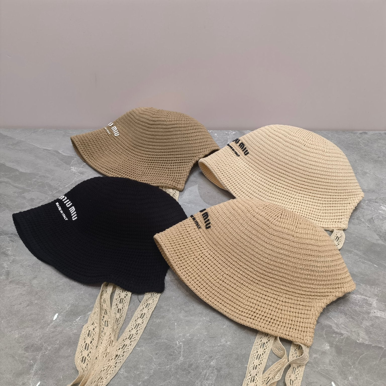 Miu Miu - Новая ажурная рыбацкая шляпа из тесьмы 2024 года